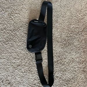 NEW Lululemon Belt bag